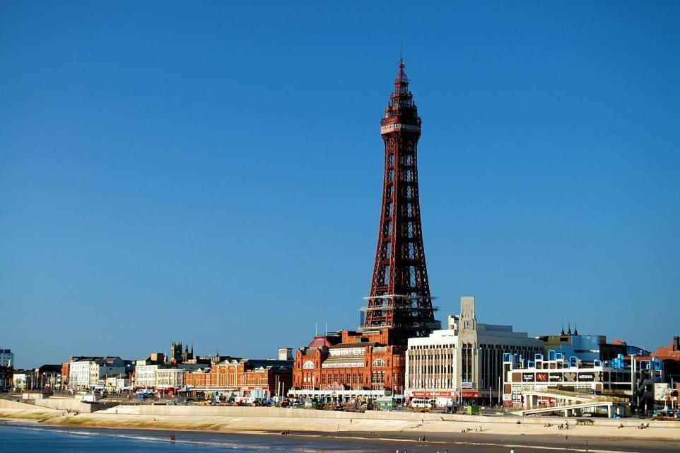 Blackpool Sleepover Apartment 1 Free Parking Sleeps 6 Kültér fotó